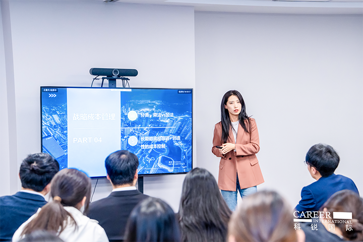 知名人力资源服务商Ebpay国际财务负责人向拜访嘉宾分享企业财务管理经验